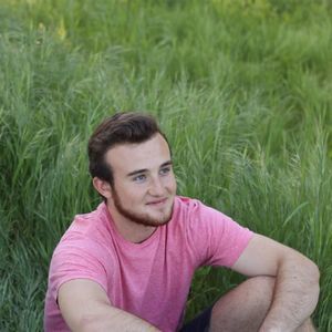 Meet your Posher, Adam